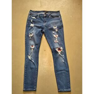 Judy Blue Mid Rise Distressed Patched Skinny Fit Jeans Women's Size 13/31